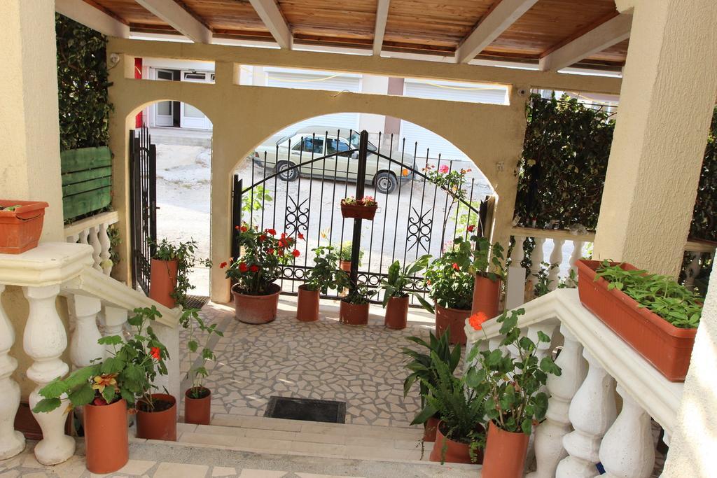 Apartment Sandra Budva Dış mekan fotoğraf